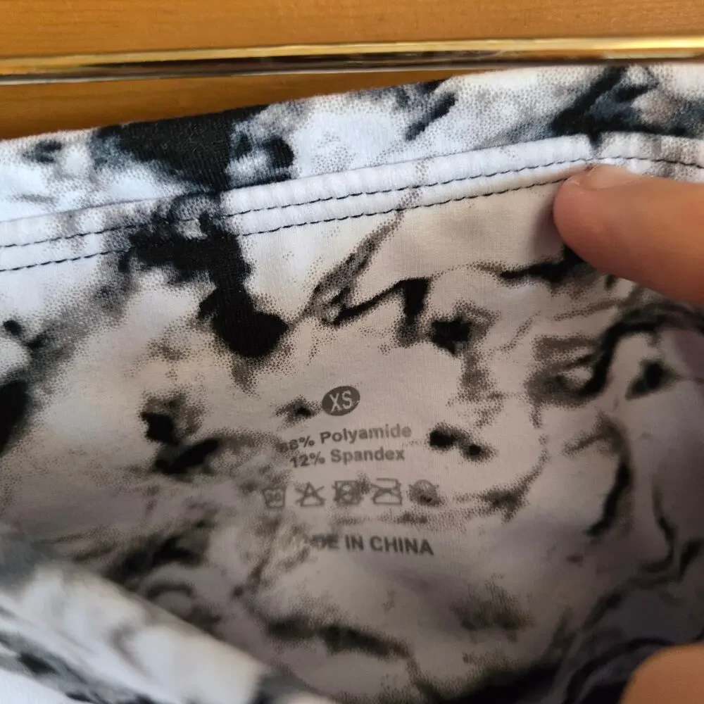 The Gym People Legging High Waist Yoga Pant Tummy Control Marble White NWT XS - Picture 4 of 5